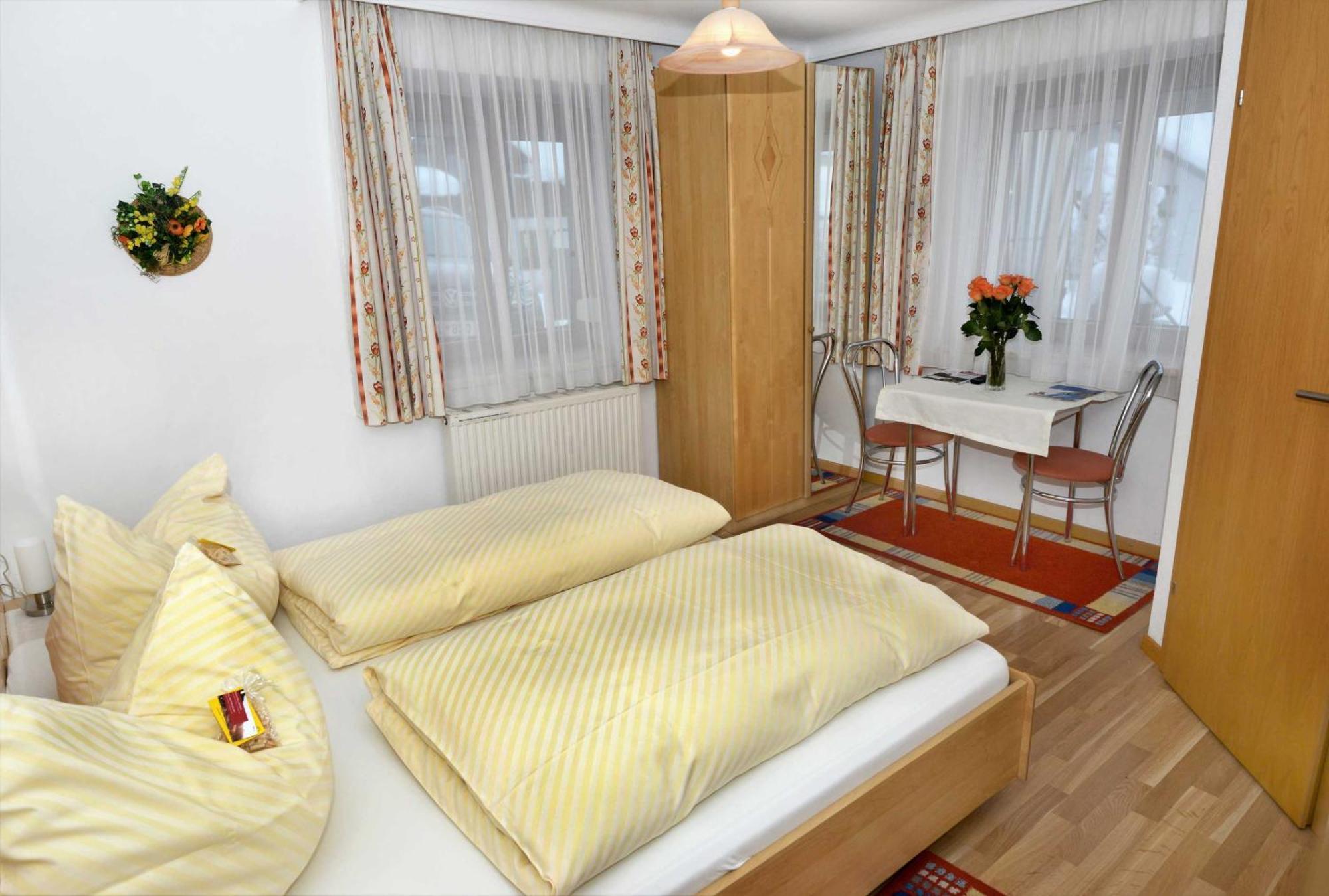 Gaestehaus Sonnenheim Thaur Exteriör bild
