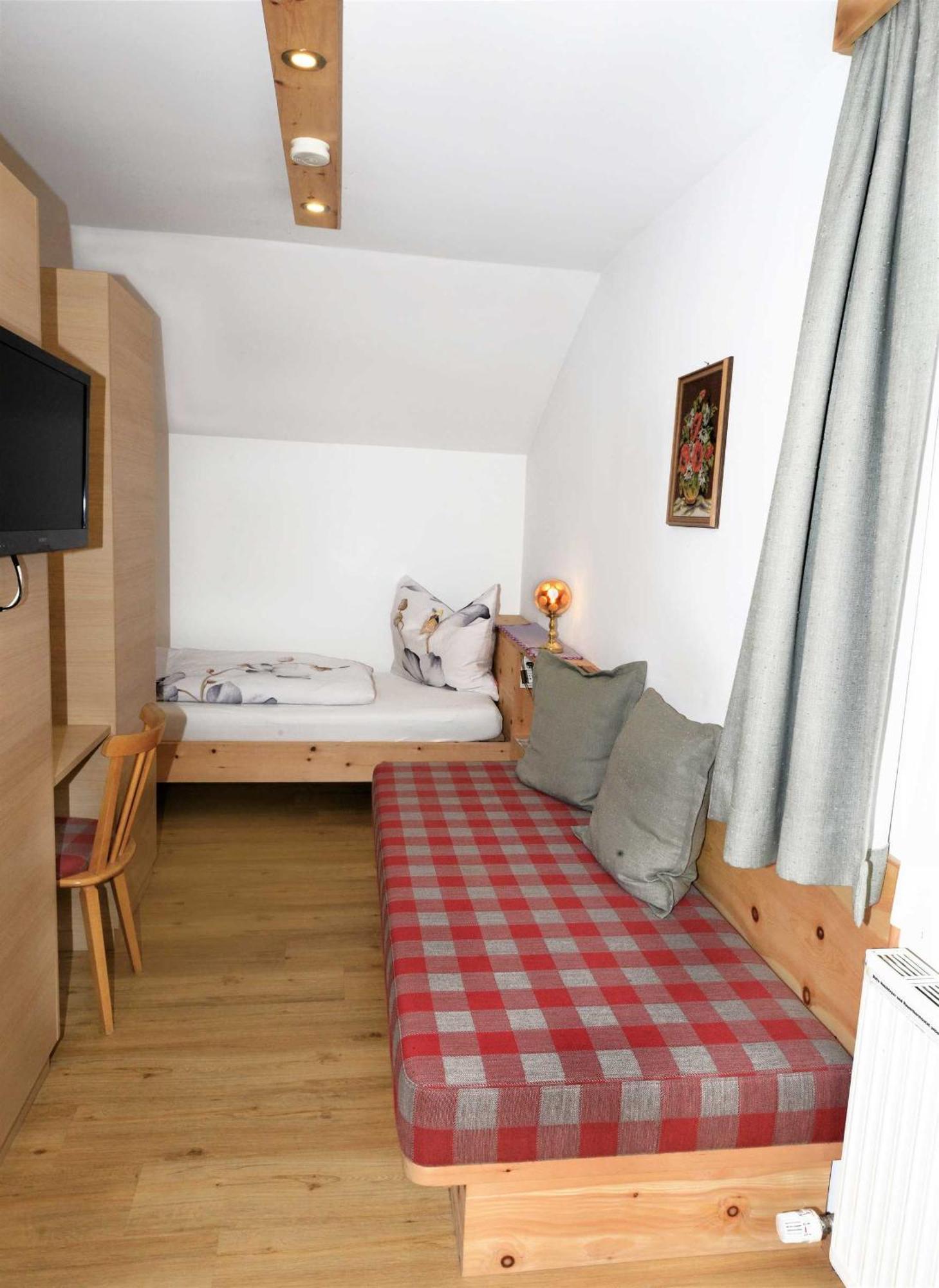 Gaestehaus Sonnenheim Thaur Exteriör bild
