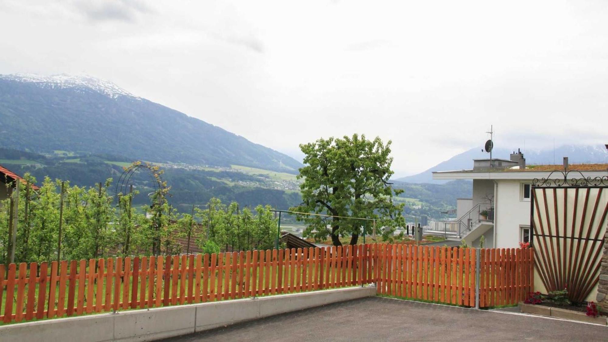 Gaestehaus Sonnenheim Thaur Exteriör bild