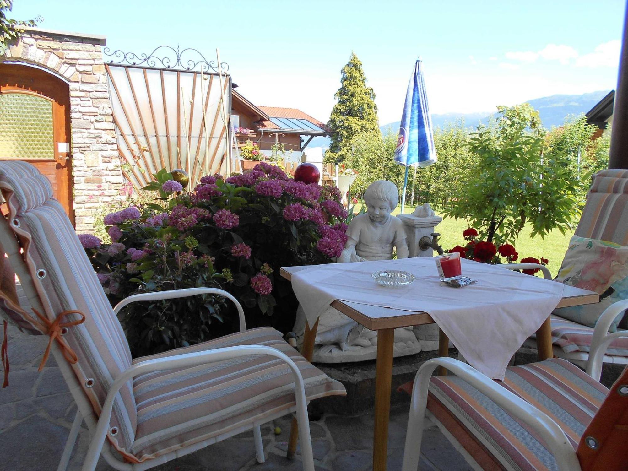 Gaestehaus Sonnenheim Thaur Exteriör bild